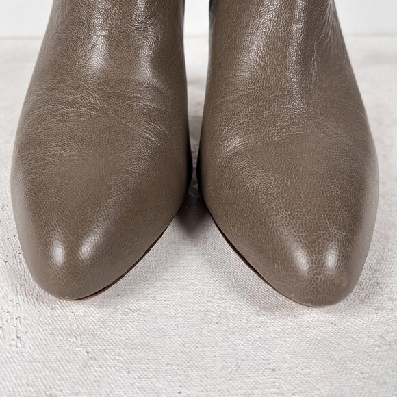 Authentic Coach Daphne Stiletto Leather Ankle Booties Taupe Size 8 - Picture 12 of 12